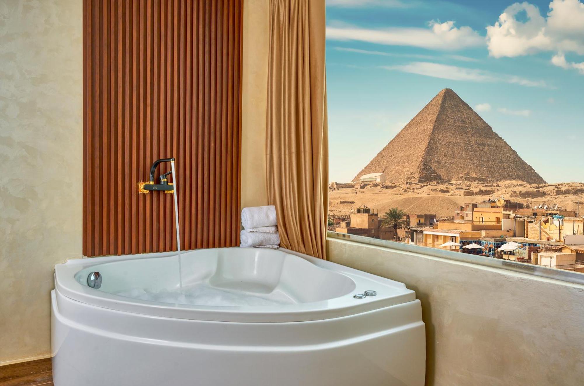 Hotel Cleopatra Tower Pyramid View Kafret el-Gabal Exterior foto