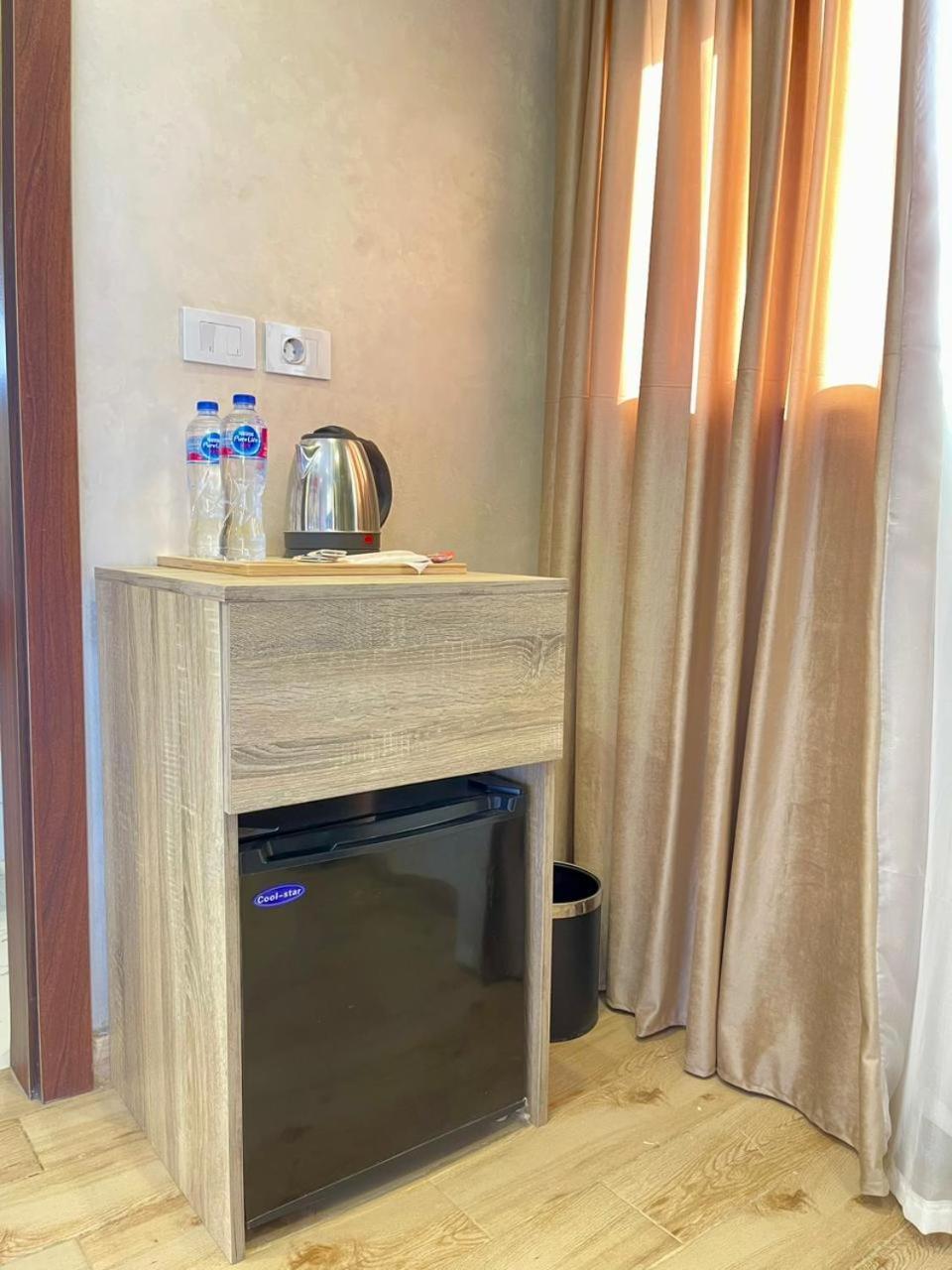 Hotel Cleopatra Tower Pyramid View Kafret el-Gabal Exterior foto